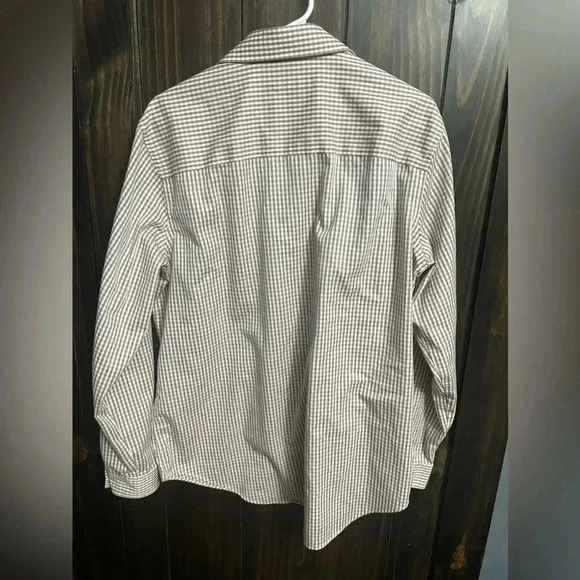 Kenneth Cole Reaction Men’s Button Down. Size L - Picture 3 of 4